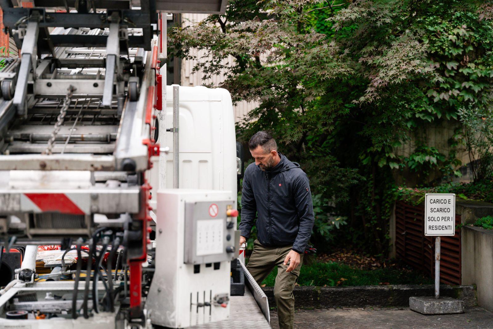 Al momento stai visualizzando Sgomberi e traslochi durante le feste a Milano e hinterland