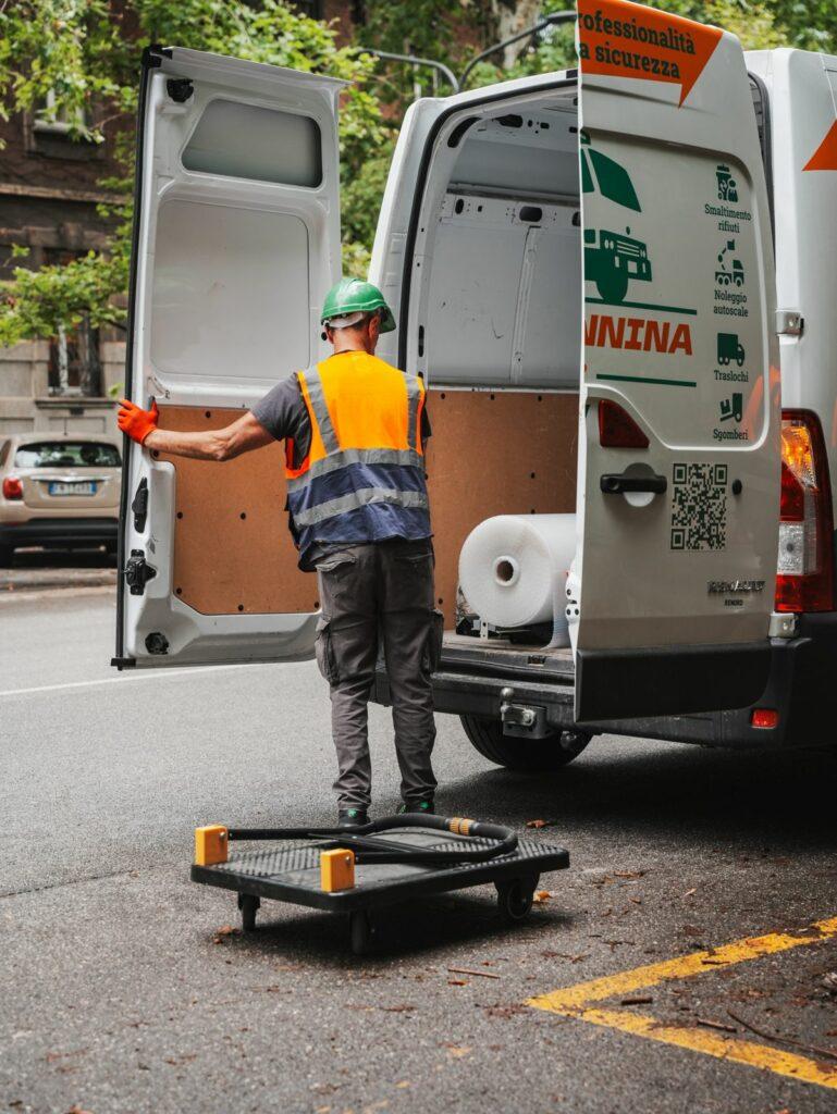 sgombero negozi a lecco