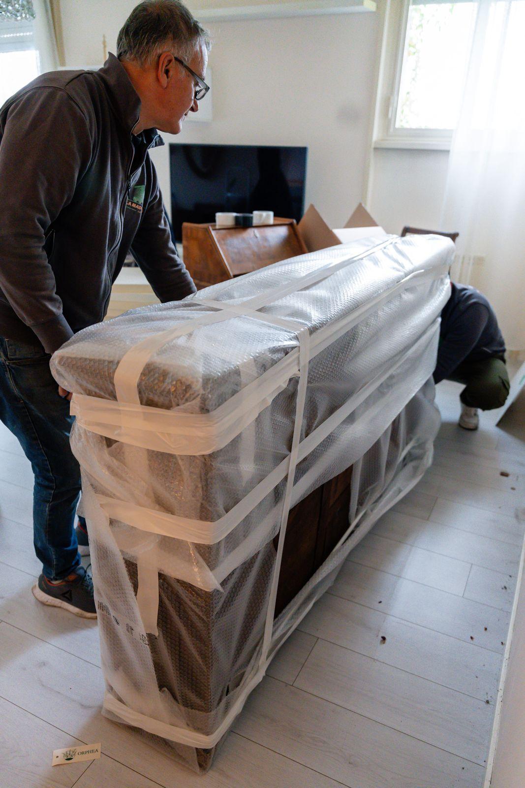 Al momento stai visualizzando Ritiro mobili di pregio a Pavia: quando conviene vendere e non buttare