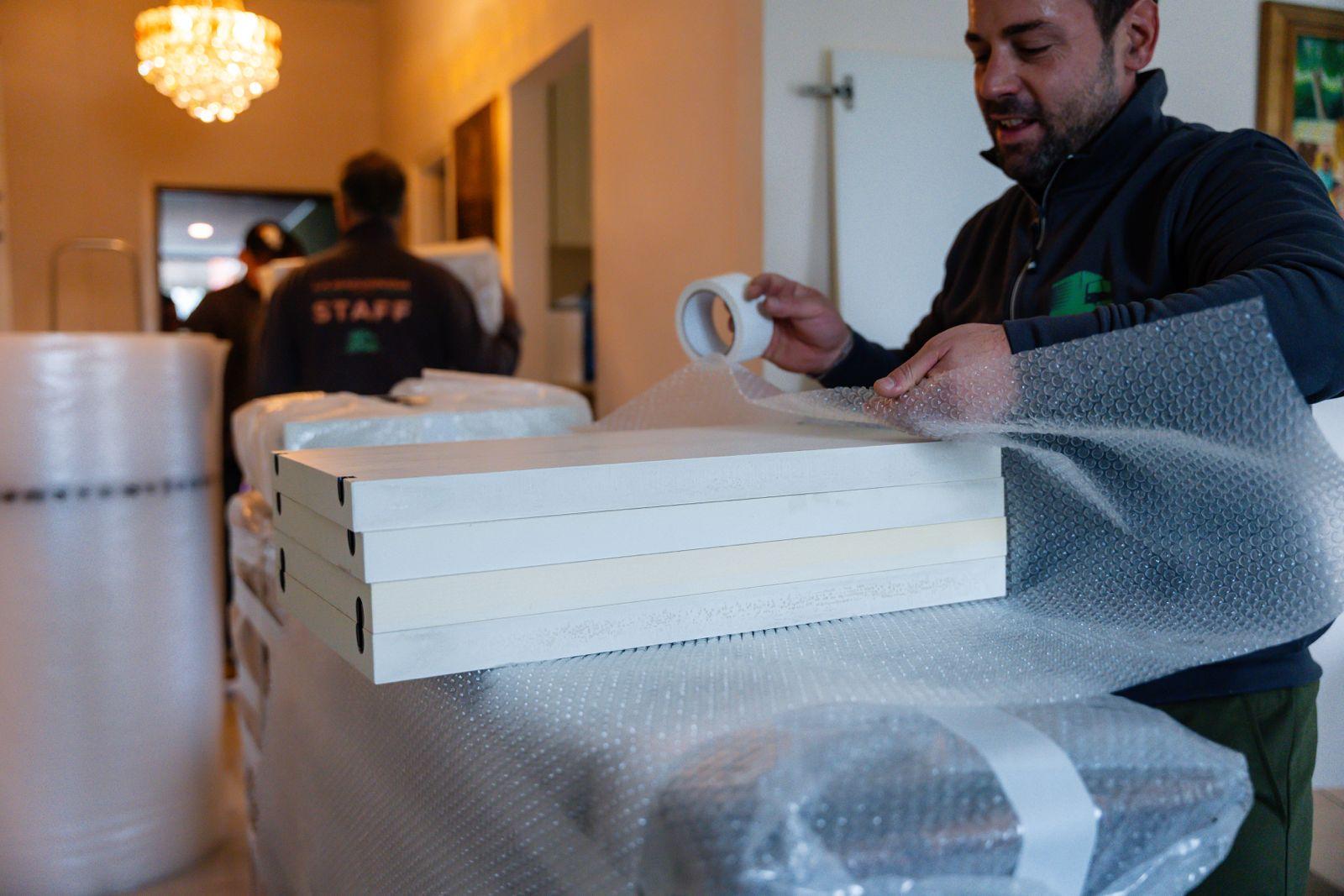 Al momento stai visualizzando Ritiro mobili usati a Lecco: pagamento in contanti e tracciabilità ambientale