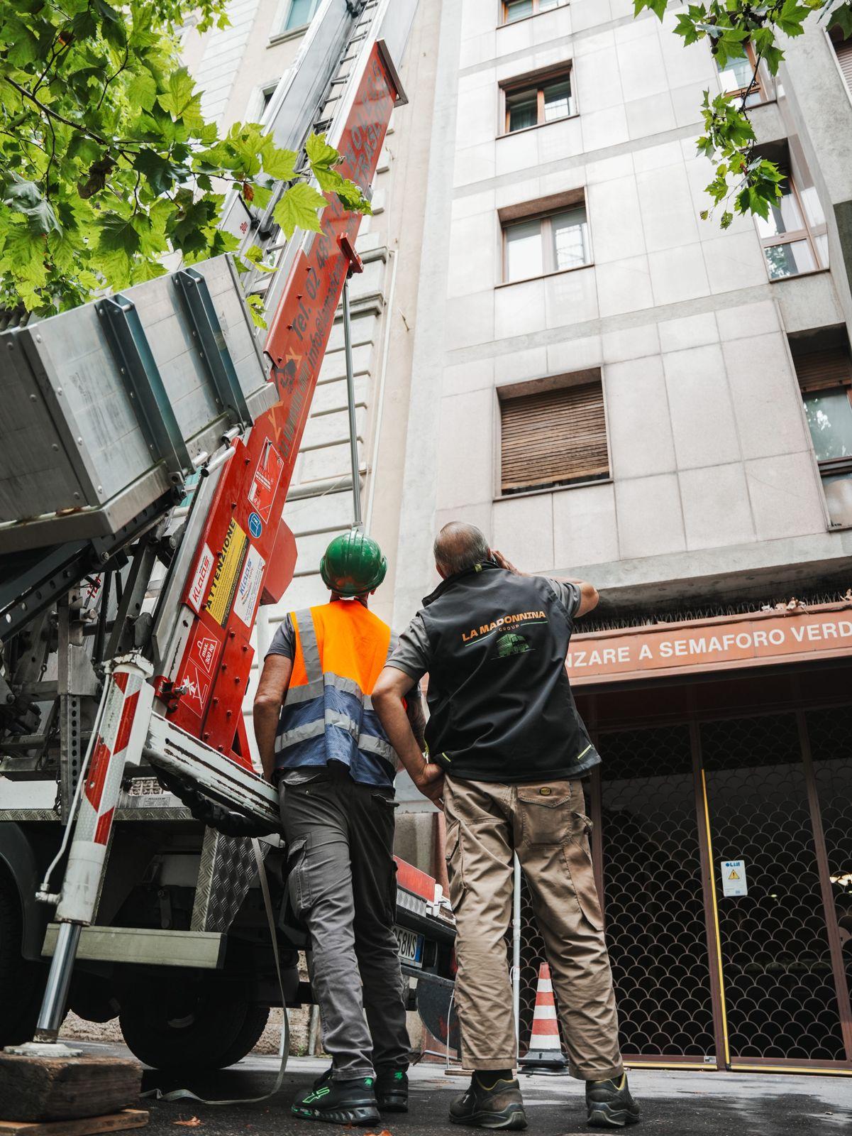 Al momento stai visualizzando Sgombero Negozi a Varese: Azienda Specializzata con Anni di Esperienza